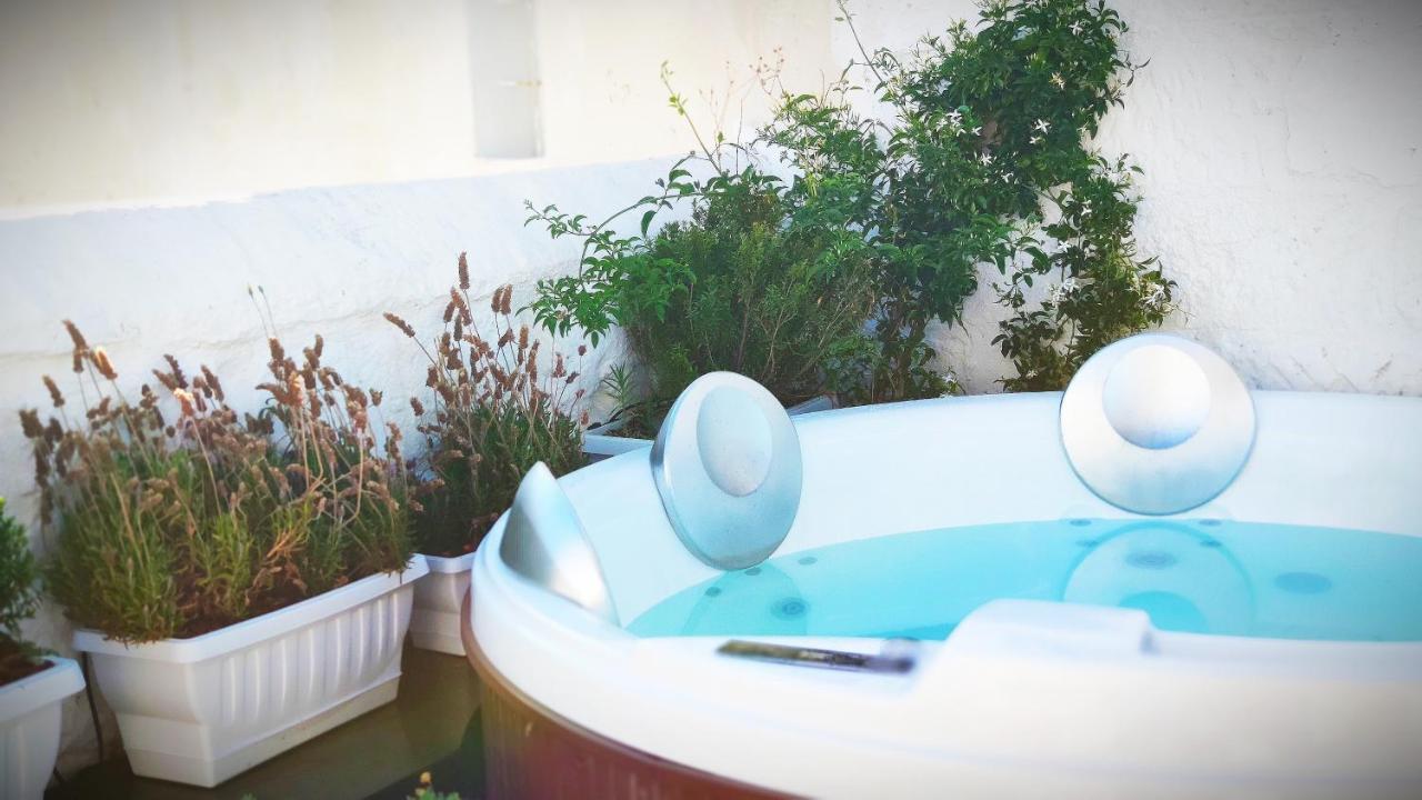 Amalfi Pool Suite - Puglia Mia Apartments Monopoli Dış mekan fotoğraf